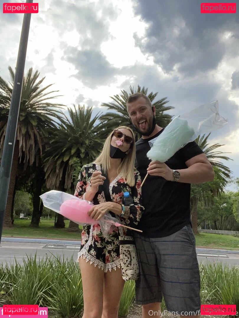 foxxxlifefree Onlyfans Photo Gallery 