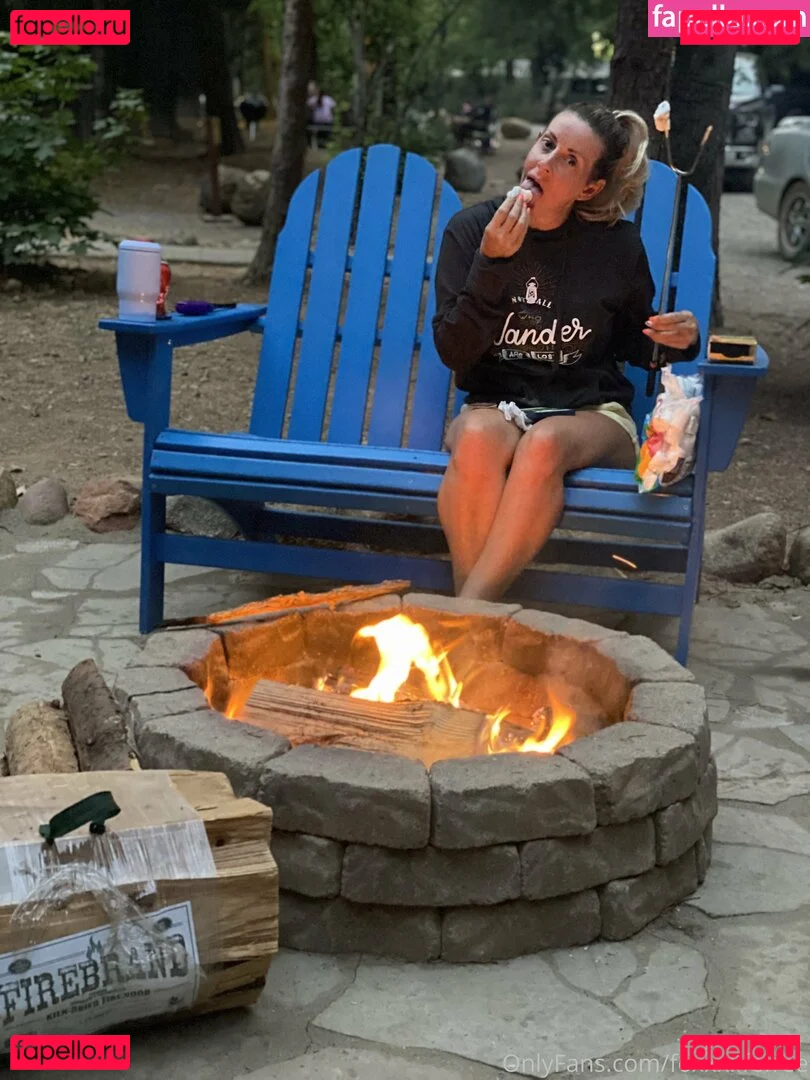 foxxxlifefree Onlyfans Photo Gallery 