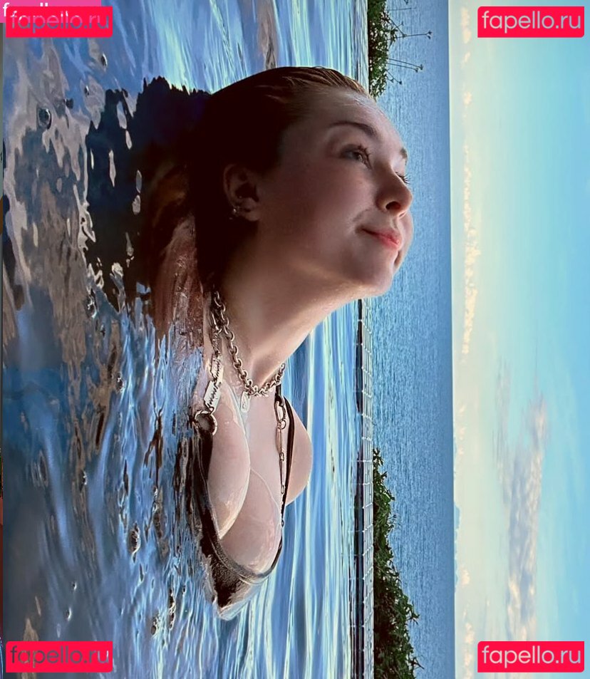 Lila Lacombe / lilalacombe Onlyfans Photo Gallery 