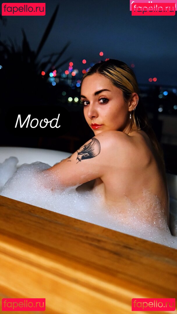 Lila Lacombe / lilalacombe Onlyfans Photo Gallery 