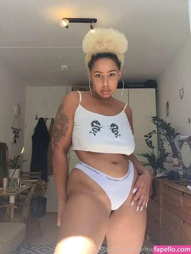 schuggamamabbb Onlyfans Photo Gallery 