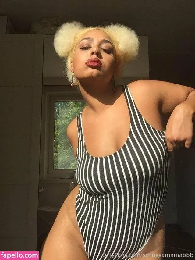 schuggamamabbb Onlyfans Photo Gallery 