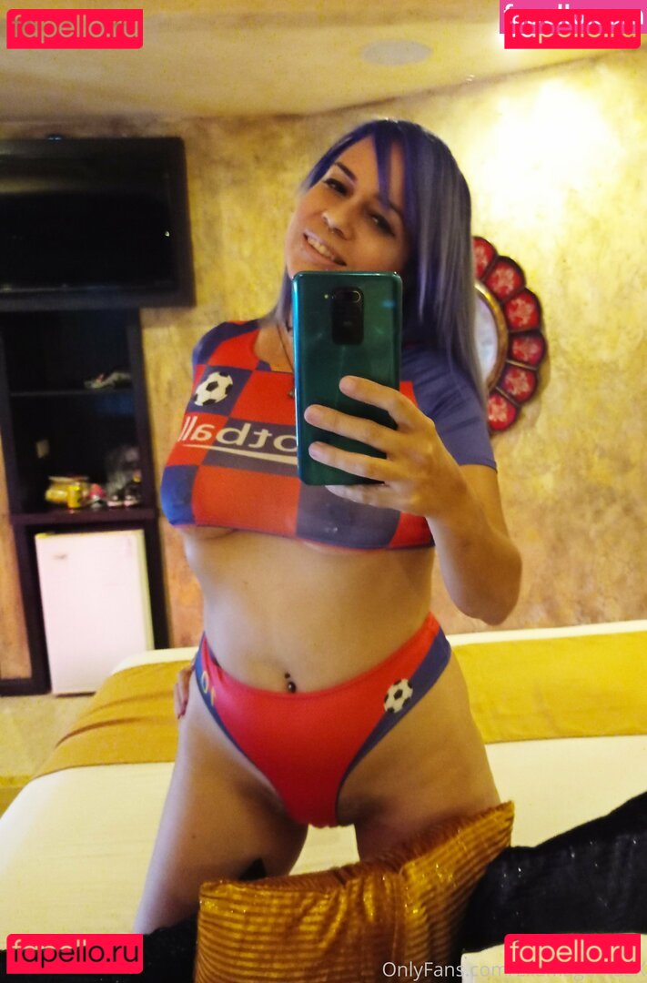 lilamagentasx / lilamagentasxsx Onlyfans Photo Gallery 