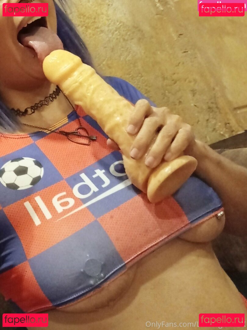 lilamagentasx / lilamagentasxsx Onlyfans Photo Gallery 