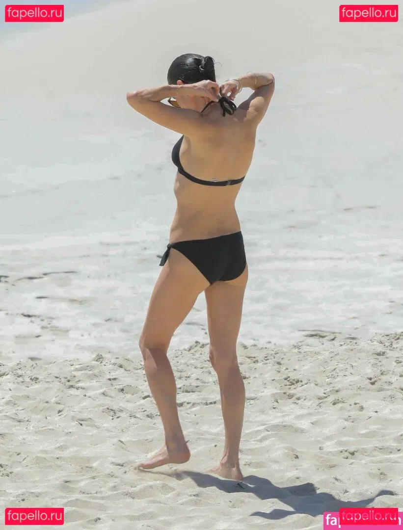 Jennifer Connelly Onlyfans Photo Gallery 