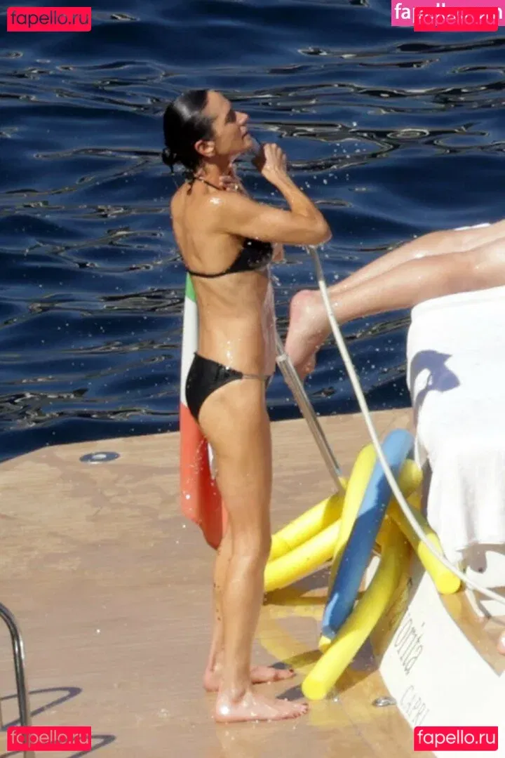 Jennifer Connelly Onlyfans Photo Gallery 