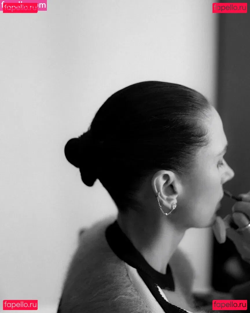 Jennifer Connelly Onlyfans Photo Gallery 