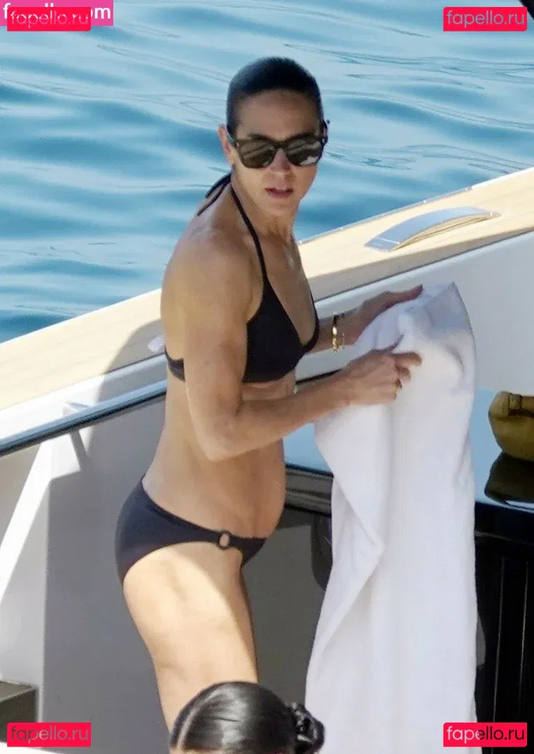 Jennifer Connelly Onlyfans Photo Gallery 