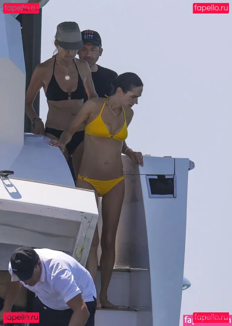 Jennifer Connelly Onlyfans Photo Gallery 