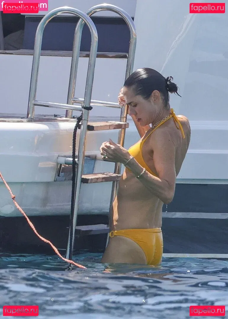 Jennifer Connelly Onlyfans Photo Gallery 