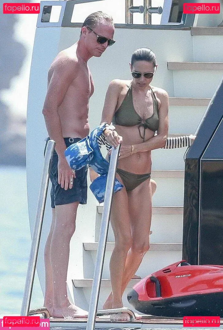 Jennifer Connelly Onlyfans Photo Gallery 