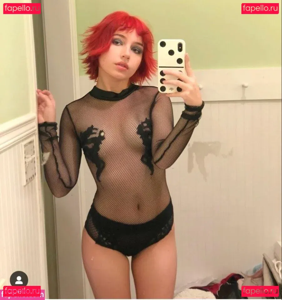 urfavelightskin Onlyfans Photo Gallery 