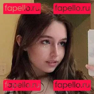 urfavelightskin Onlyfans Photo Gallery 