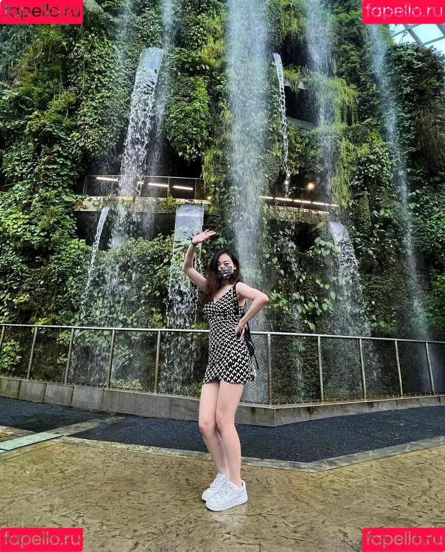 issfanfan Onlyfans Photo Gallery 