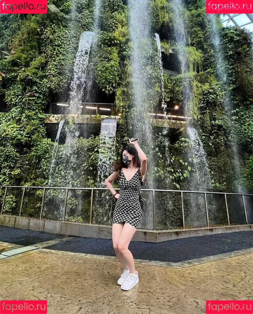 issfanfan Onlyfans Photo Gallery 