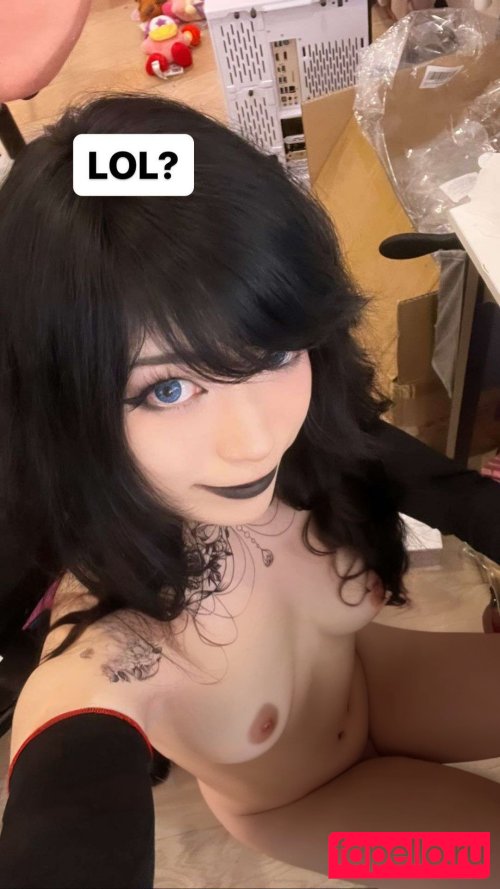 issfanfan Nude Onlyfans Photo 21