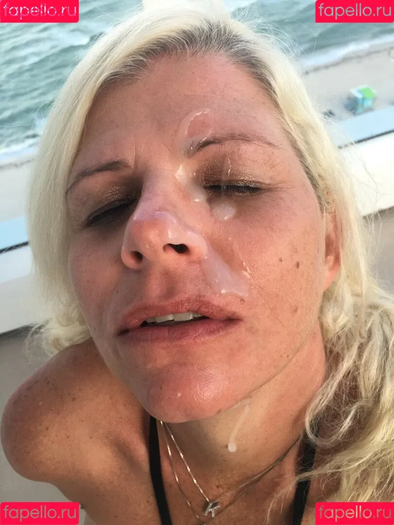 Claudette Monroe Onlyfans Photo Gallery 