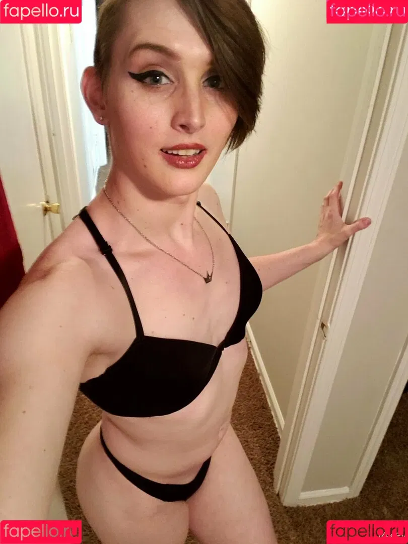 veroticajae Onlyfans Photo Gallery 