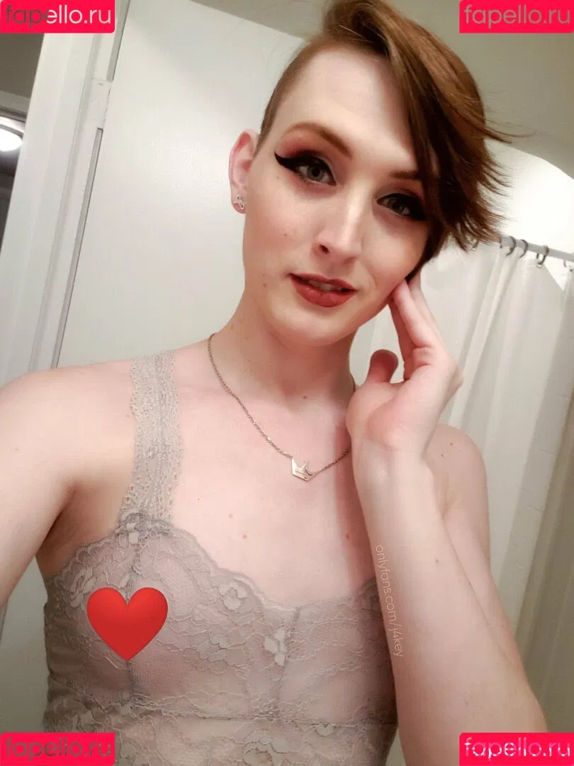 veroticajae Onlyfans Photo Gallery 