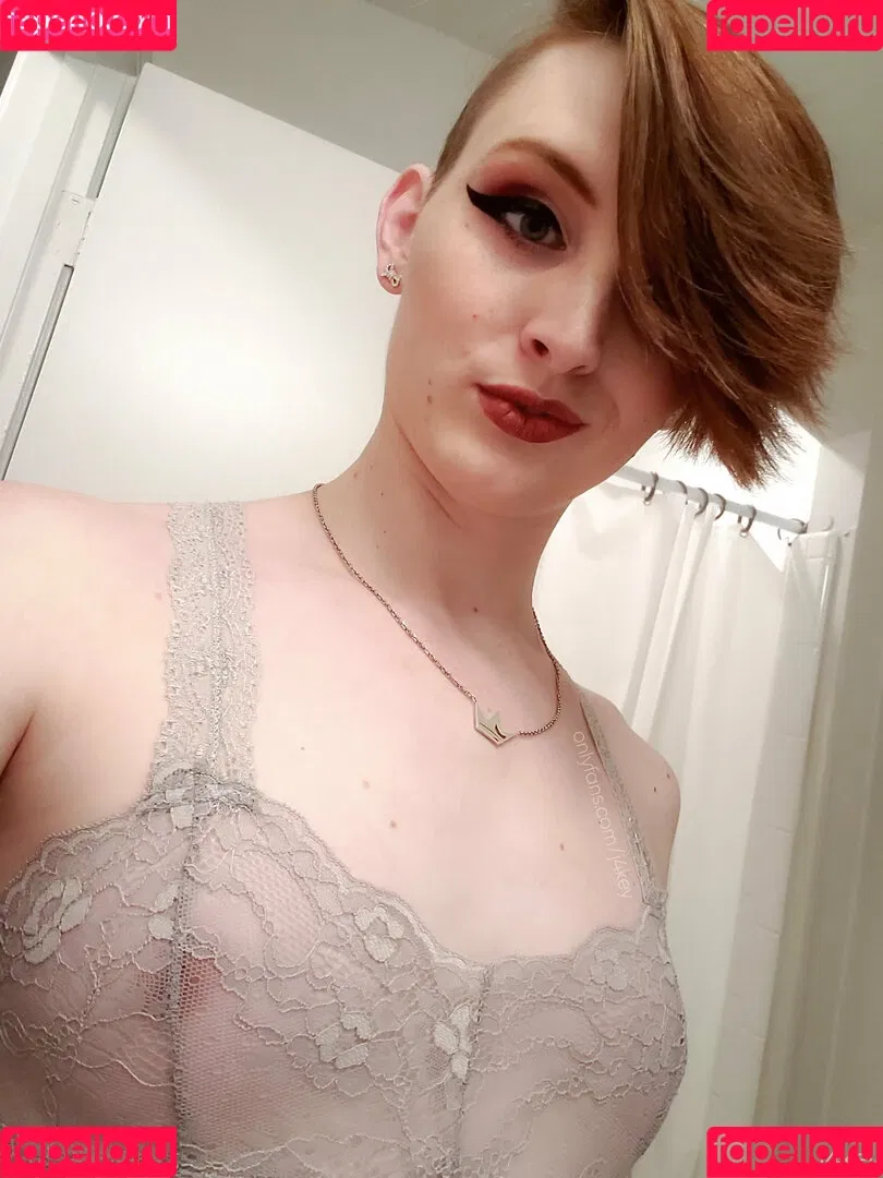 veroticajae Onlyfans Photo Gallery 