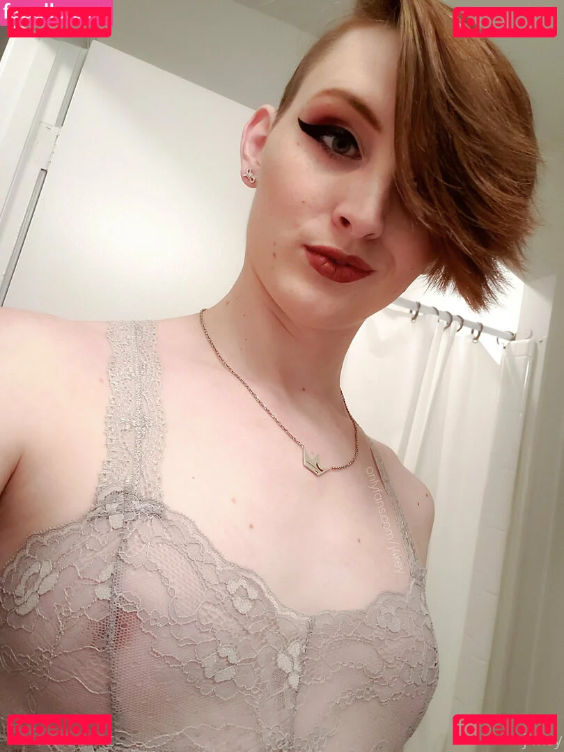 veroticajae Onlyfans Photo Gallery 