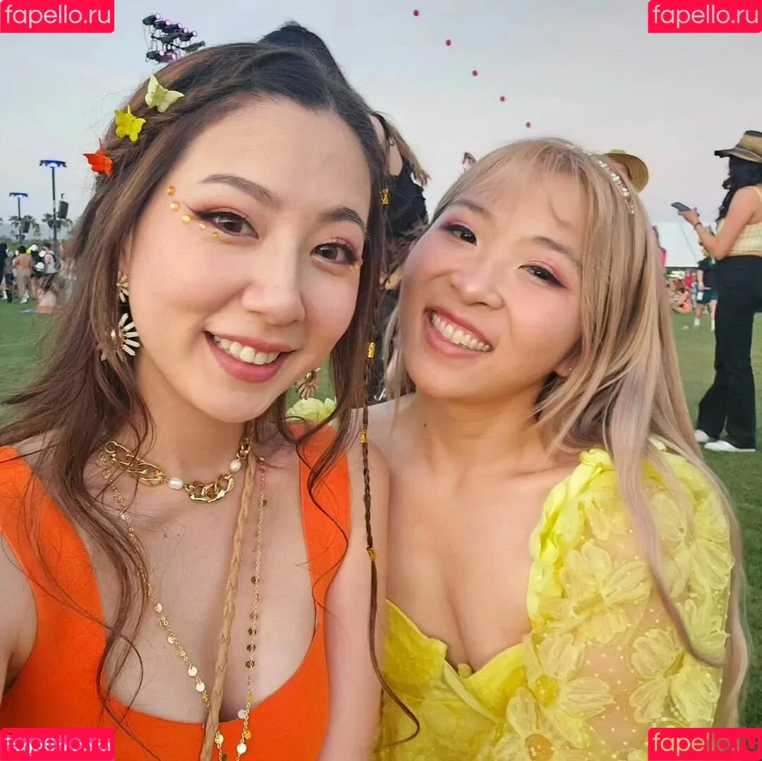 Fuslie Onlyfans Photo Gallery 
