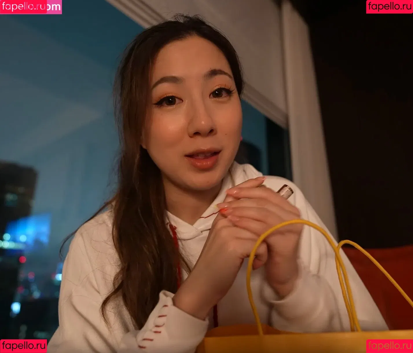 Fuslie Onlyfans Photo Gallery 