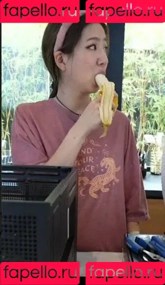 Fuslie Onlyfans Photo Gallery 
