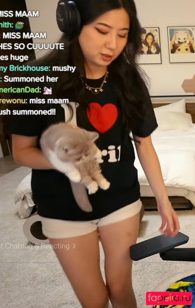 Fuslie Nude Onlyfans Photo 8