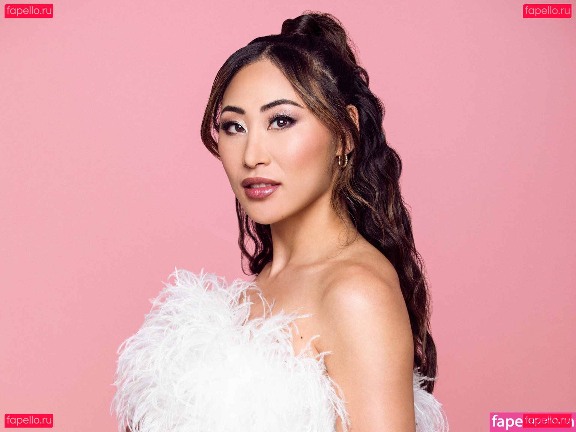 Lizzy Capri / lizzycapri Onlyfans Photo Gallery 