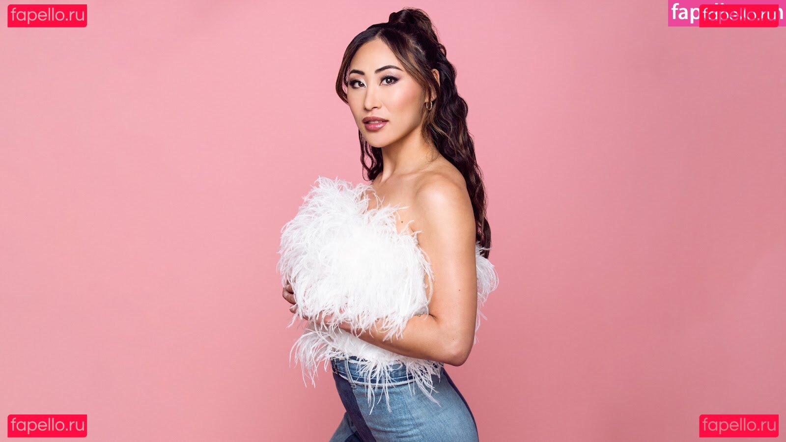 Lizzy Capri / lizzycapri Onlyfans Photo Gallery 