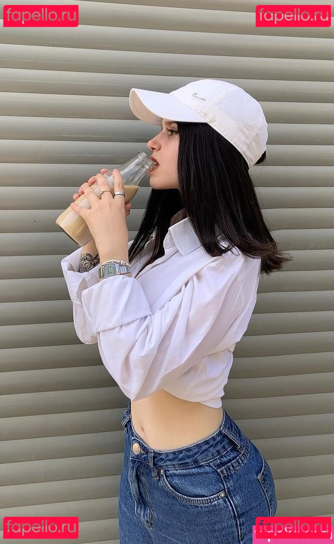 Meshi Roter / meshilily Onlyfans Photo Gallery 