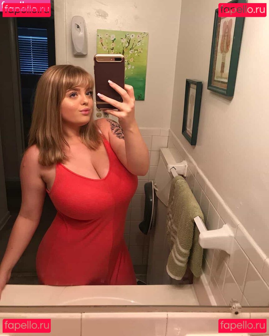 Akaficialtayyyy_ / Playwithtayyy / Tylor Richardson / ficialtayyyy_ / officialtayyyy_ / officialtayyyy__