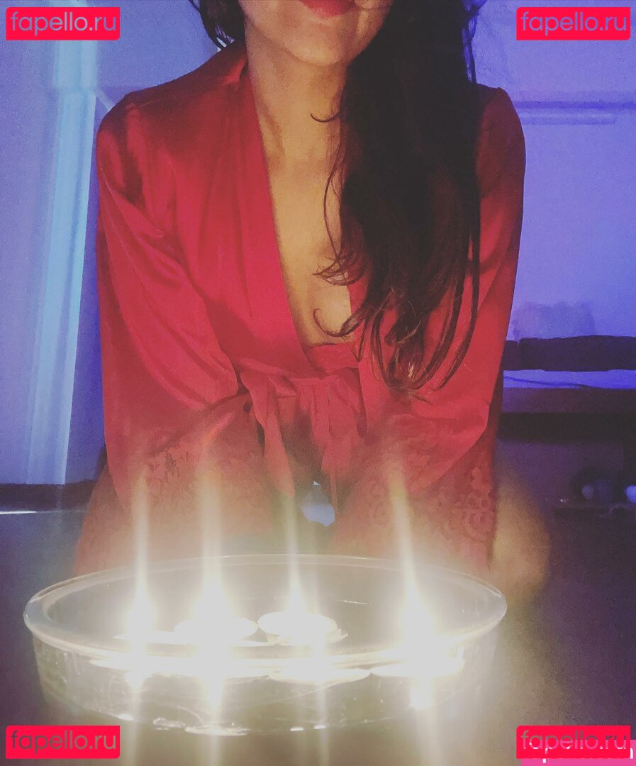 nylaahh / nylaahhh / nylah / sinderella.ny Onlyfans Photo Gallery 