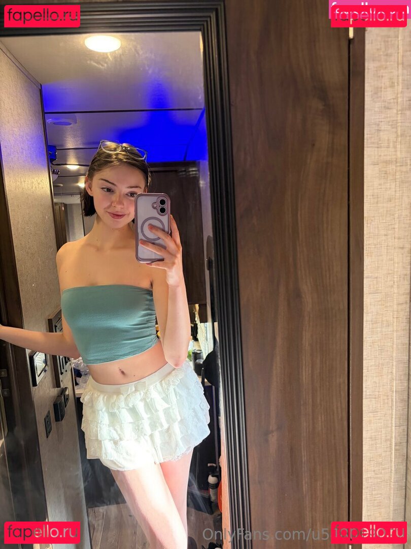 indieellis Onlyfans Photo Gallery 