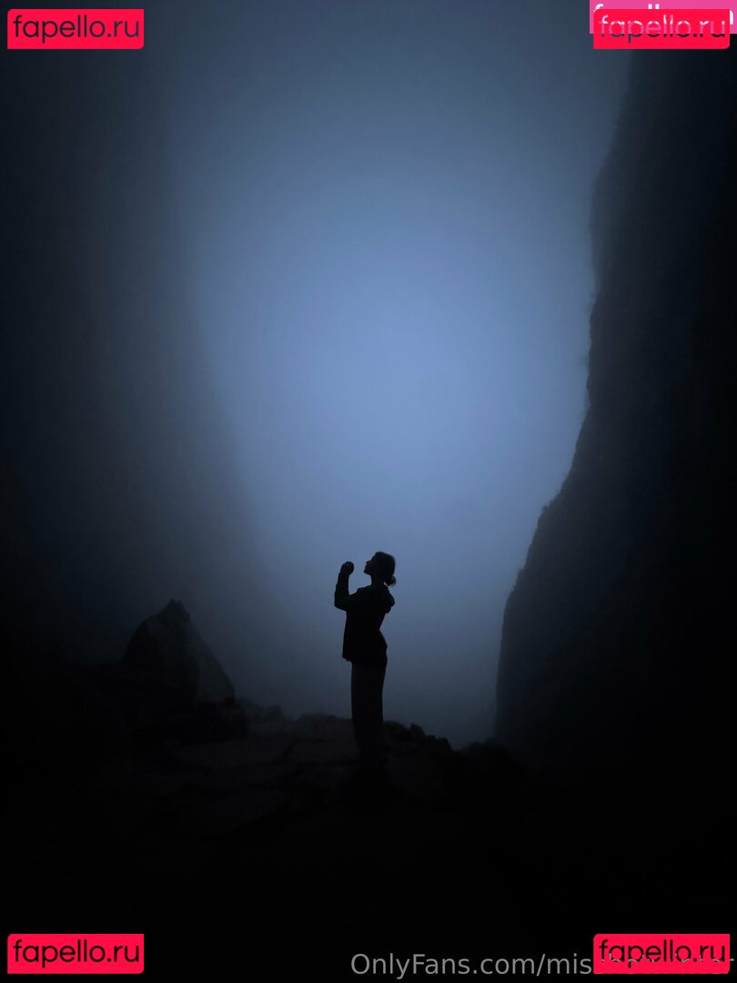 misshotwinter Onlyfans Photo Gallery 