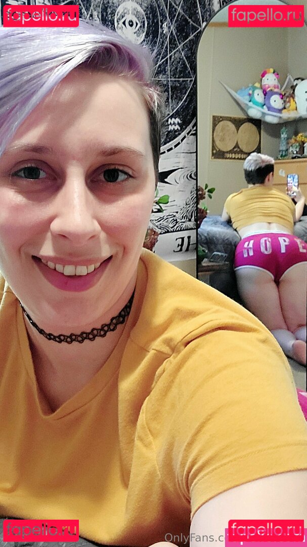 RaineWyrm Onlyfans Photo Gallery 