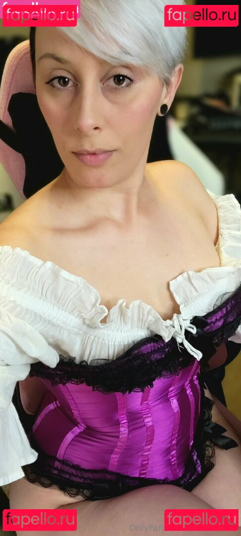 RaineWyrm Onlyfans Photo Gallery 