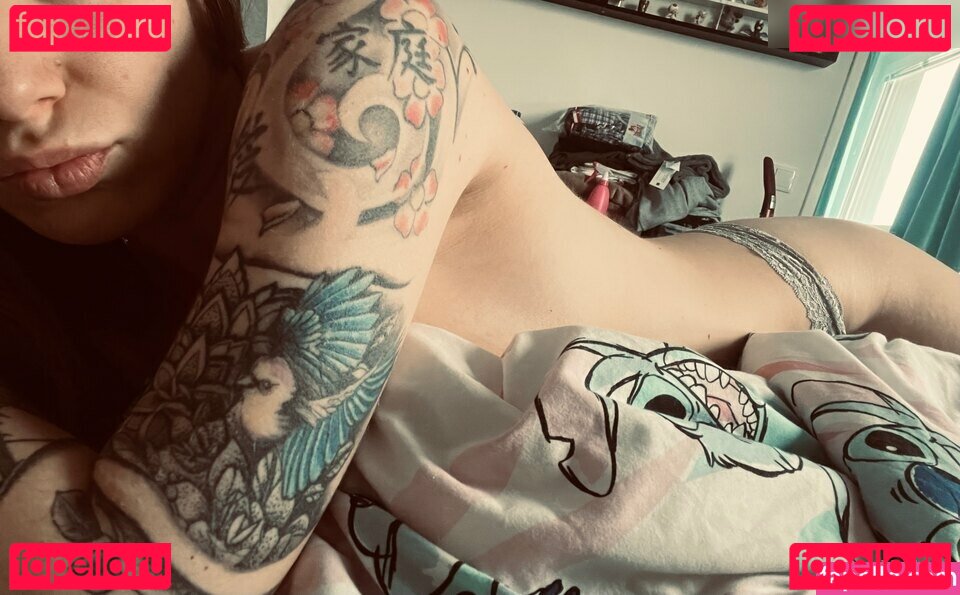 Yvii93 Onlyfans Photo Gallery 