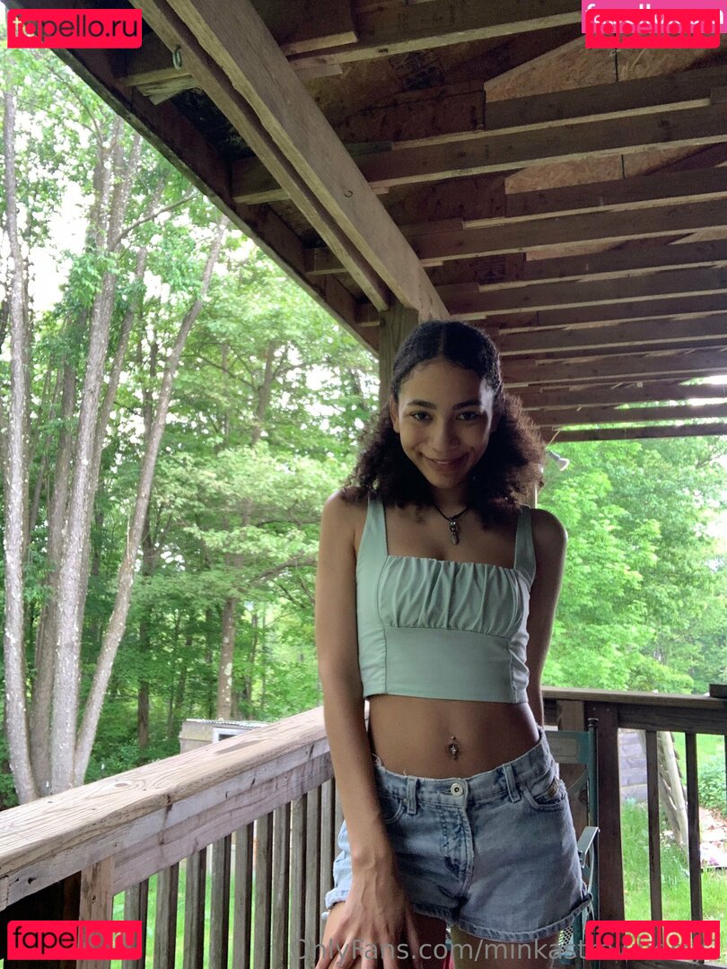 minkastrawberry2 / minkastrawbs Onlyfans Photo Gallery 