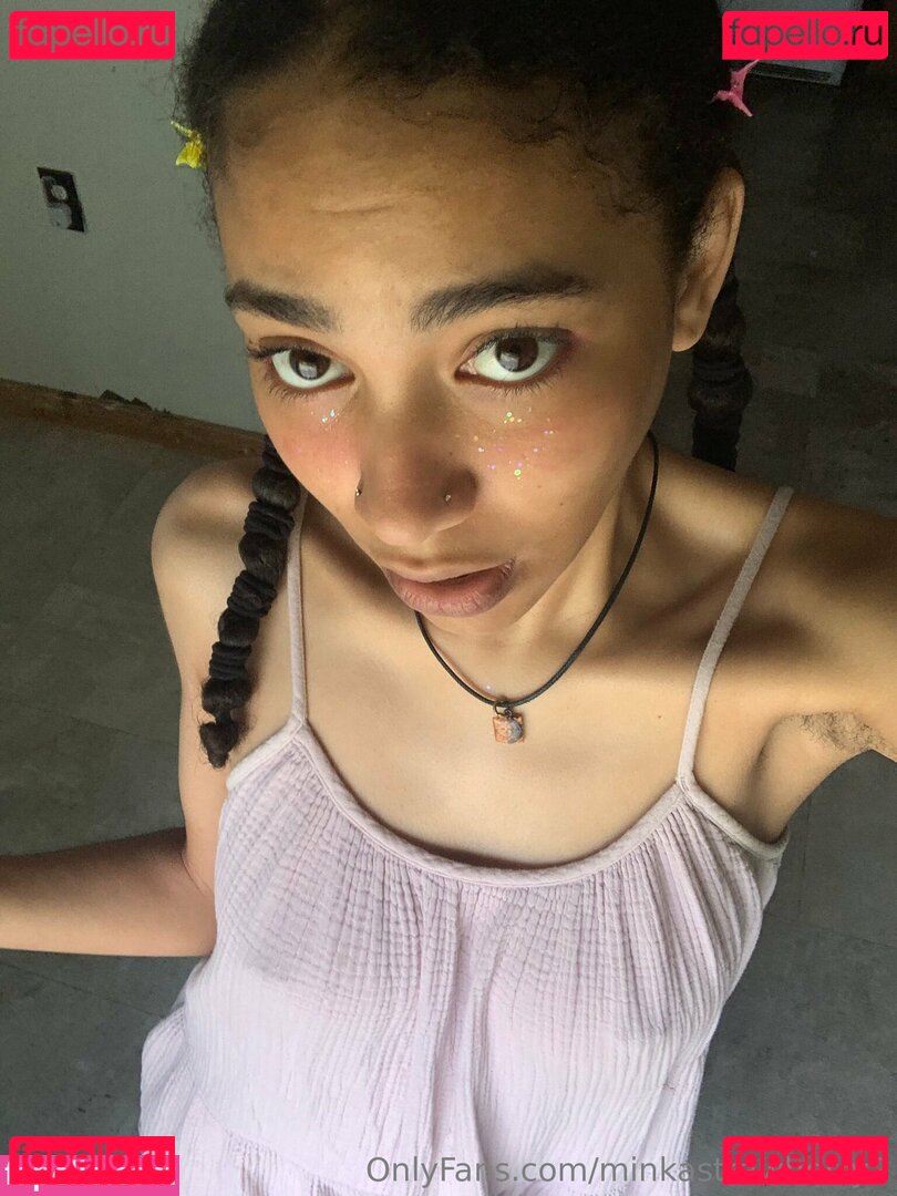 minkastrawberry2 / minkastrawbs Onlyfans Photo Gallery 