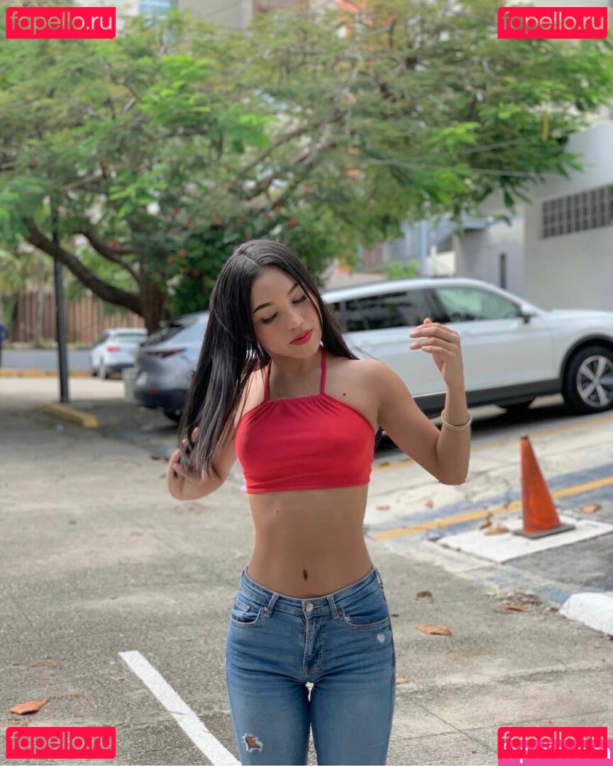 Yole Bae / yolee_bae Onlyfans Photo Gallery 