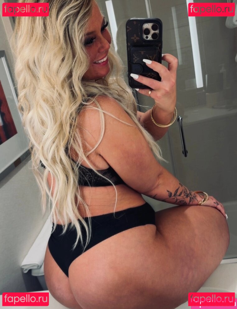 Blakeochs / hiiiiiii__its_b / pinkblossumgirl