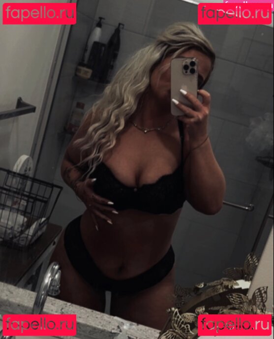 Blakeochs / hiiiiiii__its_b / pinkblossumgirl Onlyfans Photo Gallery 