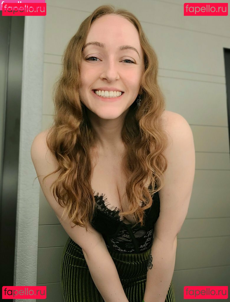 Jessblazecos / jessblazecosplay Onlyfans Photo Gallery 