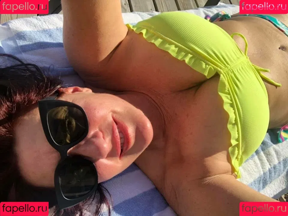 KellyK Onlyfans Photo Gallery 