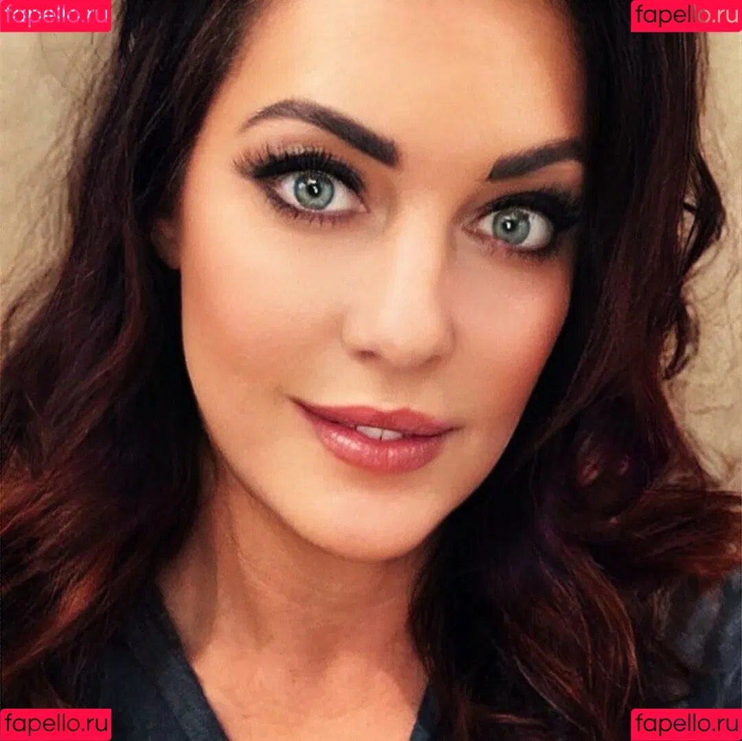 KellyK Onlyfans Photo Gallery 