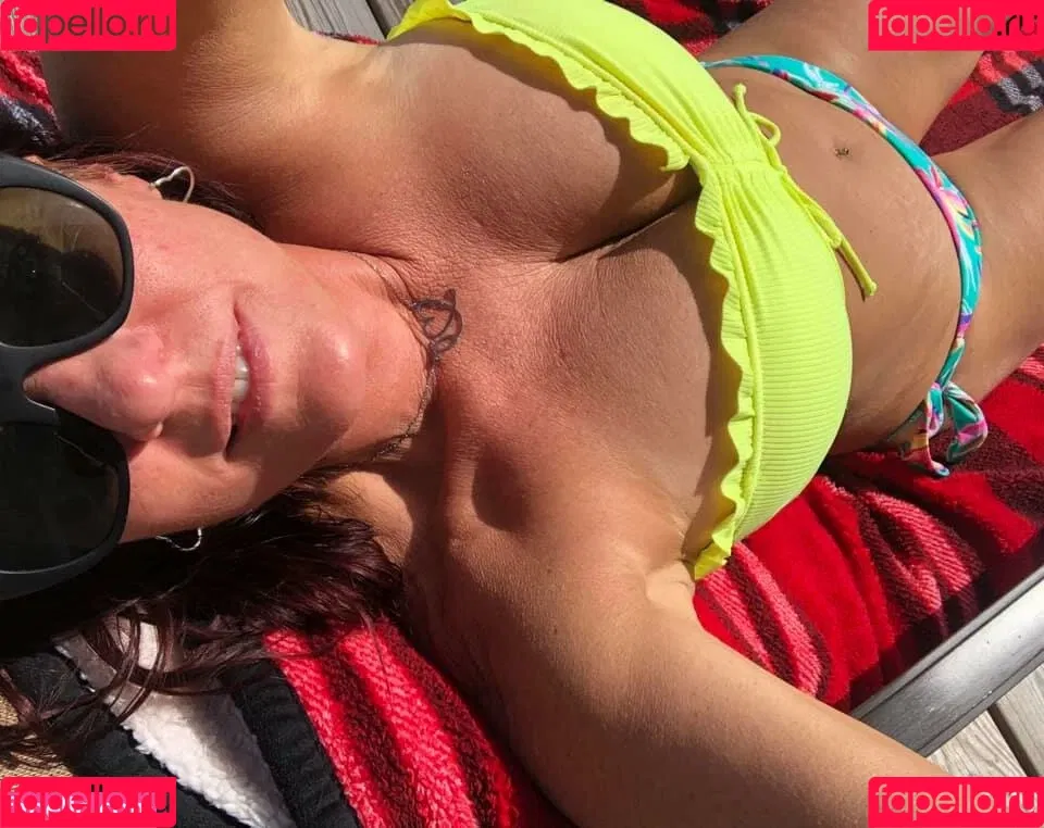 KellyK Onlyfans Photo Gallery 