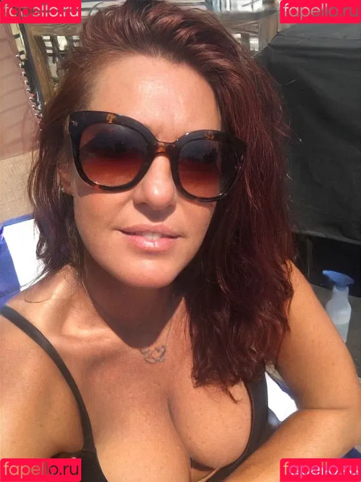 KellyK Onlyfans Photo Gallery 