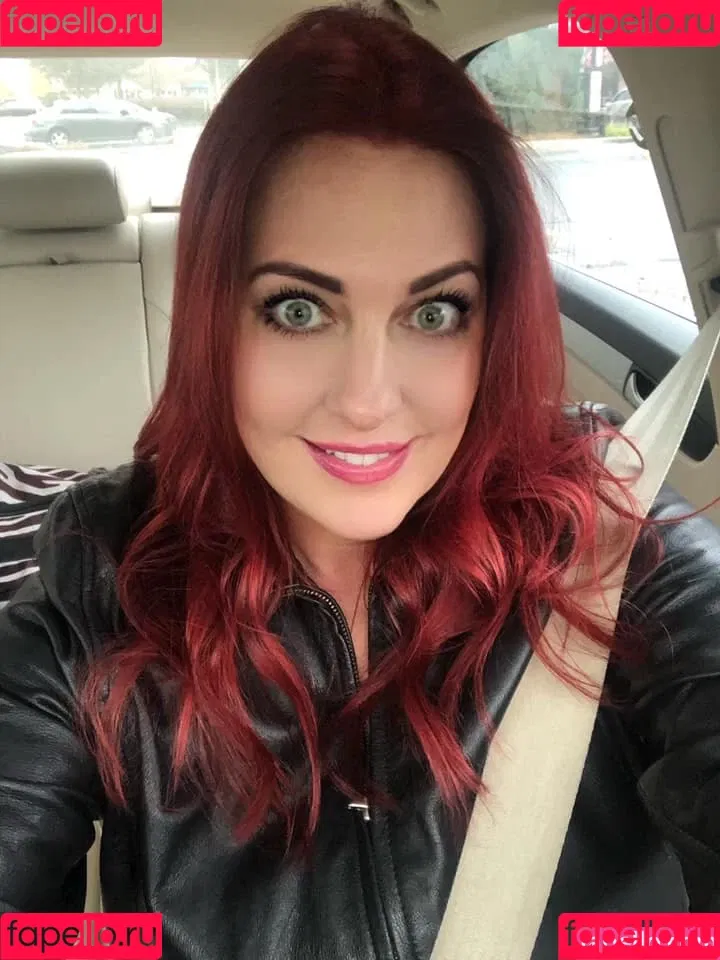 KellyK Onlyfans Photo Gallery 